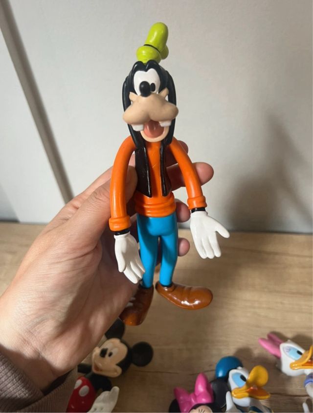 Muñecos goma Mickey, Goofy, Daisy, Minnie, Pluto,