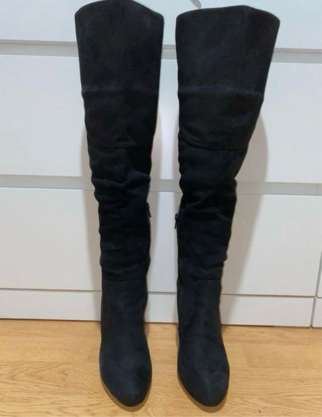 Botas mosqueteras tacón negras