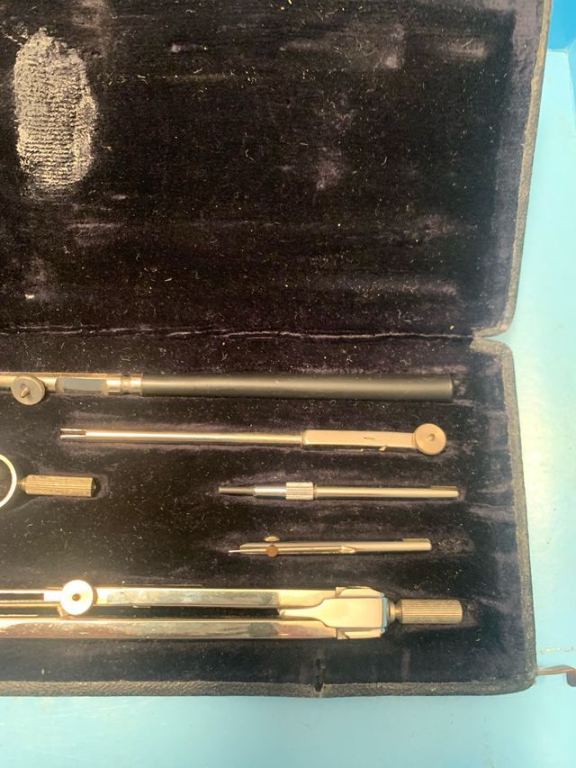 Caja de compás vintage