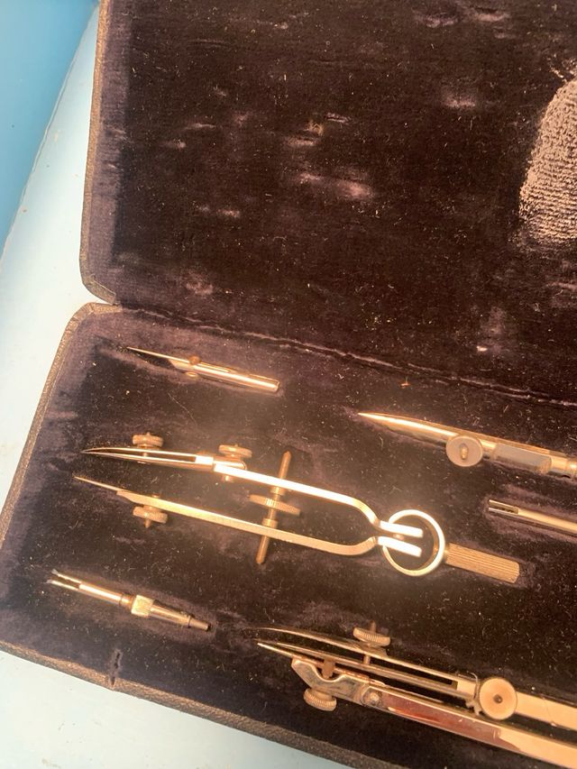 Caja de compás vintage