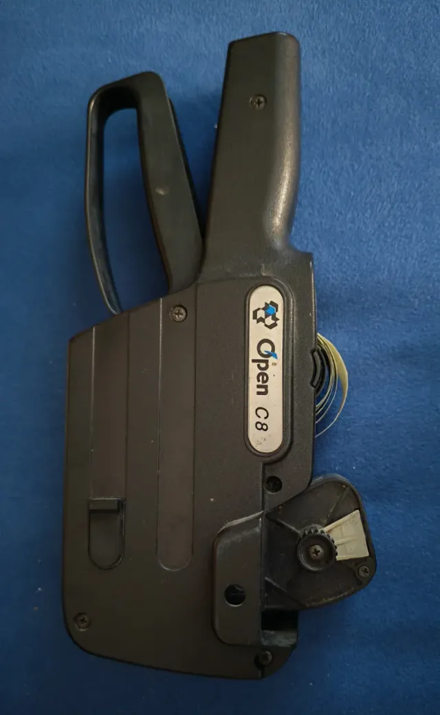 Abrir etiquetadora C8