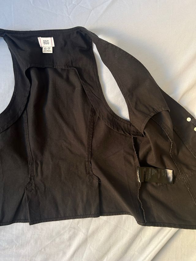 Chaleco BDG Negro Talla XS