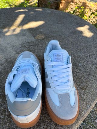 Zapatillas Adidas Samba Beige y Blanco