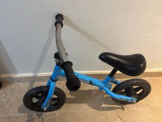Bicicleta de equilibrio azul Hurricane
