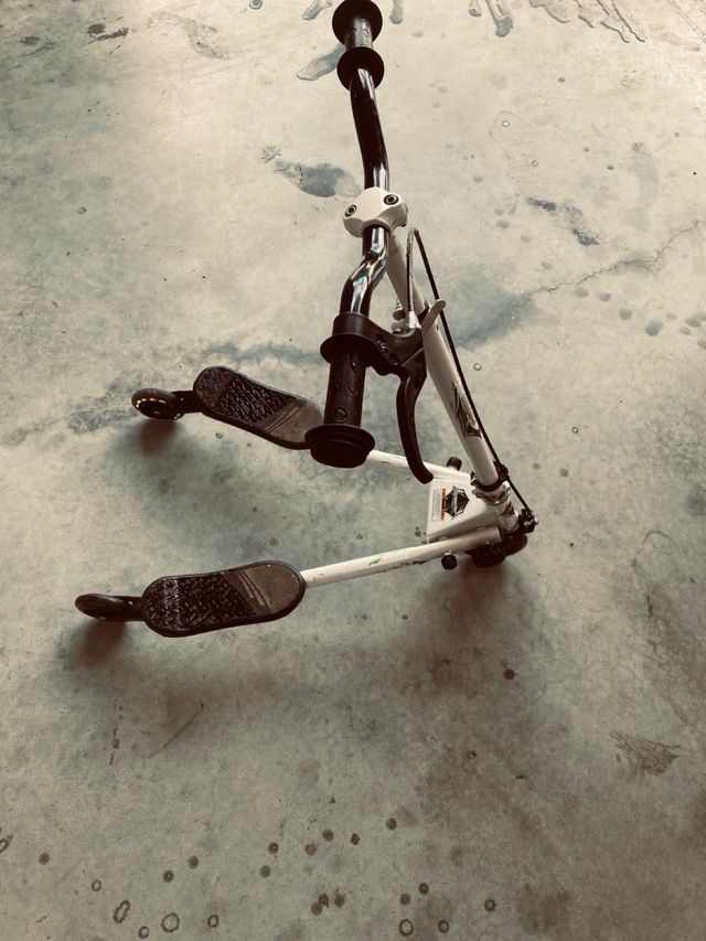 patinete  de 3 ruedas para niños entre 4 y 8 años