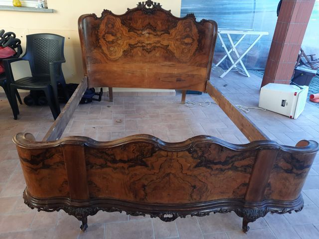 Letto Matrimoniale Radica Noce