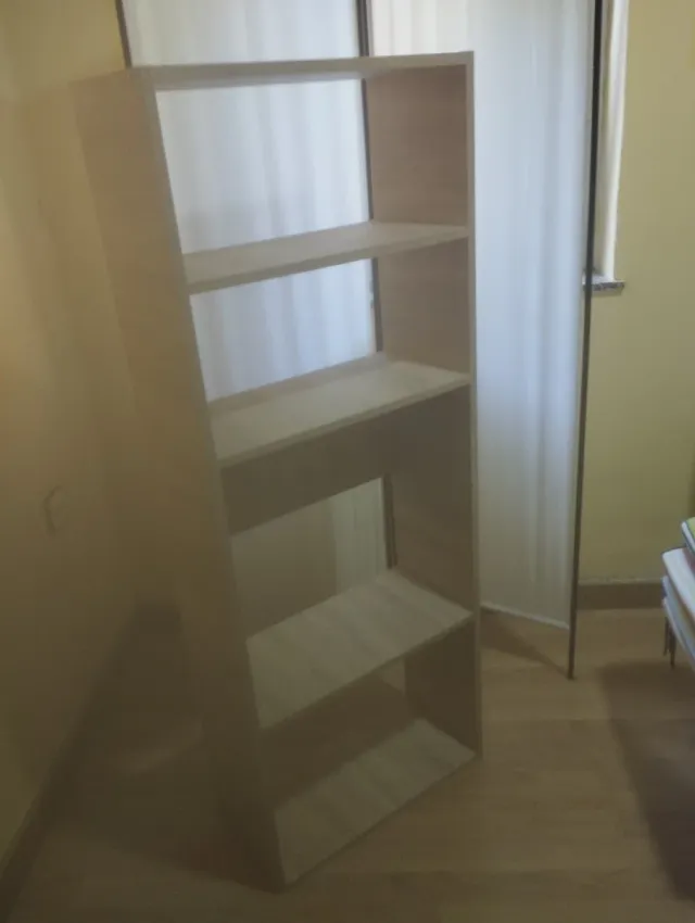 Scaffale da terra robusto a 5 scomparti beige