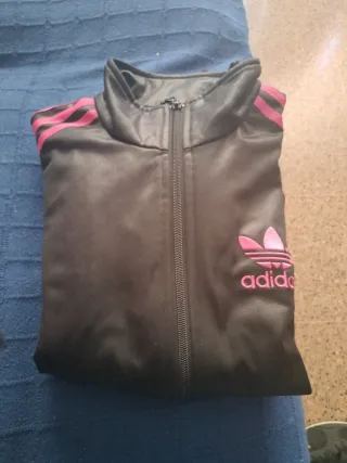 Chaqueta Adidas Negra y Rosa