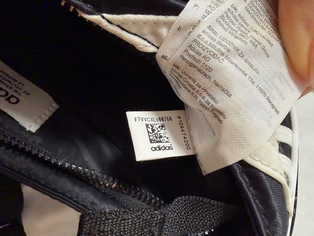 Bolso Adidas Negro y Blanco