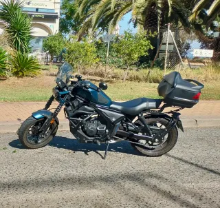 Baúl Moto Custom 45L VIP Vramack