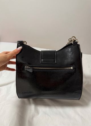 Bolso Guess Negro Charol