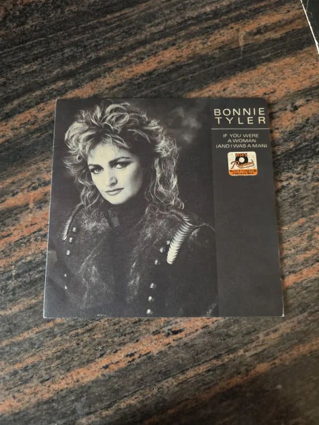 Bonnie Tyler - If You Were A Woman