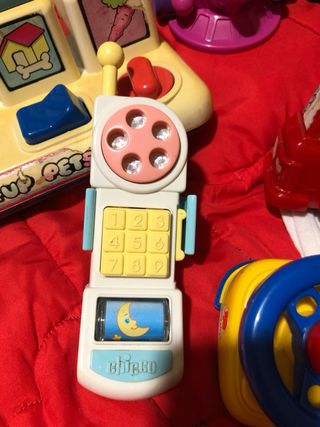 Lotto giochi bimbi: trenino, ape, auto, telefono