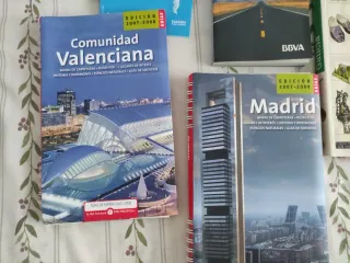 Lote de guías de todas 10€. Bilbao, Madrid, Castil