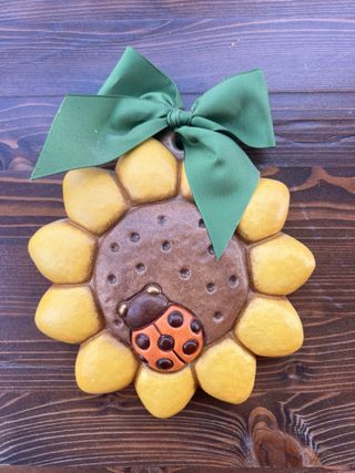 Formella Girasole Thun con coccinella portafortuna