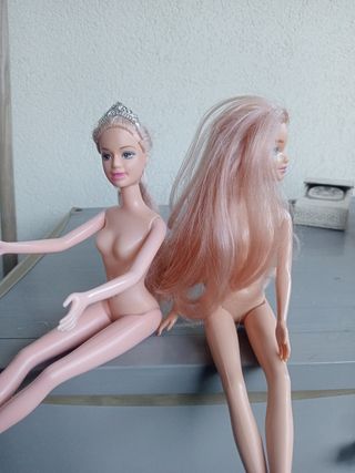 2 Barbie bambole nude con capelli biondi