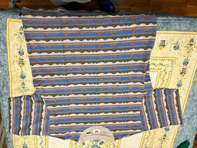 Camiseta Levi's Estampada Montañas Talla L y M