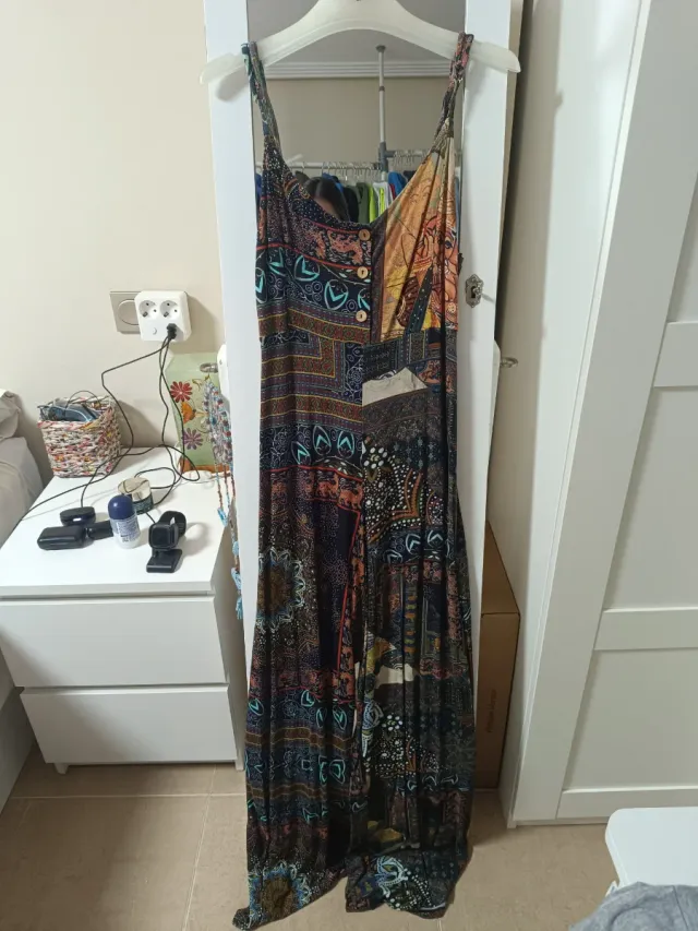 Mono largo estampado desigual