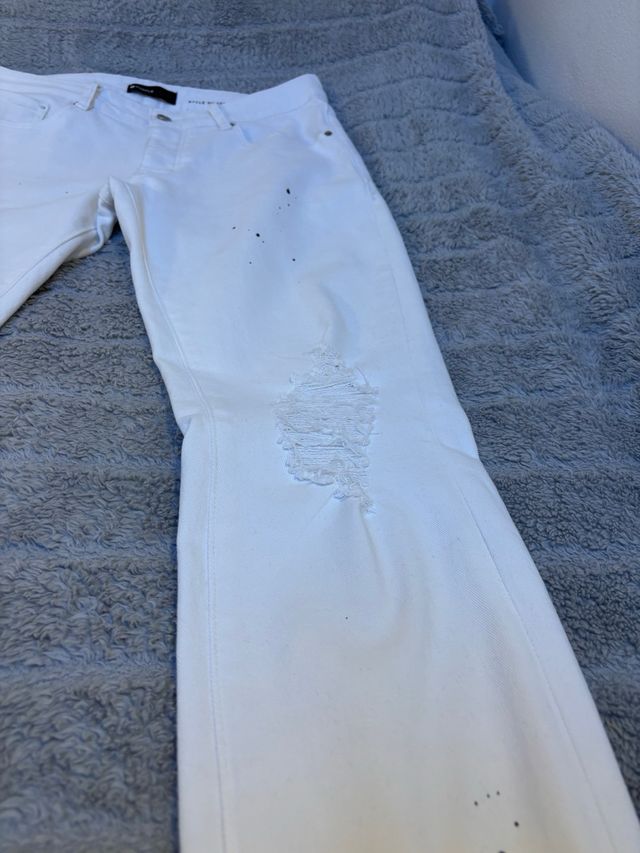 Jeans Purple Brand bianchi con macchie