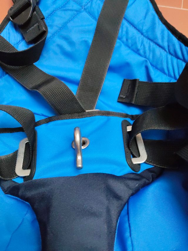 Arnés vela ligera catamarán