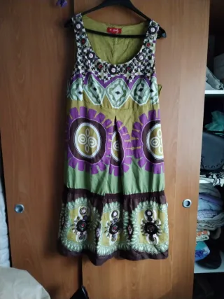 Vestido estampado verde y morado