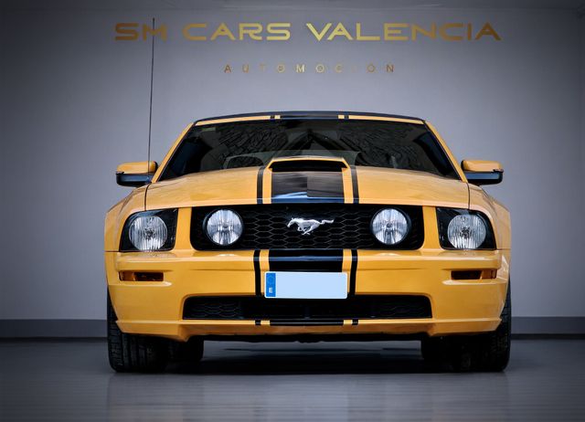 FORD MUSTANG GT PREMIUM 4.6 305 CV DE REESTRENO!!!