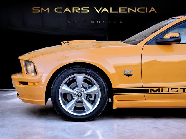 FORD MUSTANG GT PREMIUM 4.6 305 CV DE REESTRENO!!!