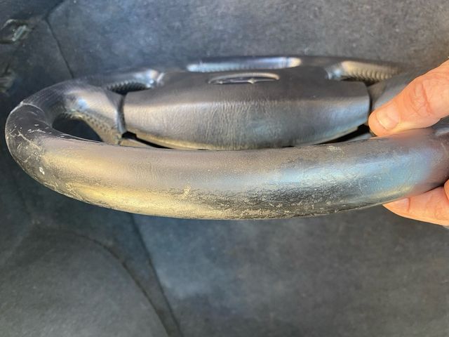 Volante Subaru Forester 2003 (sin airbag)