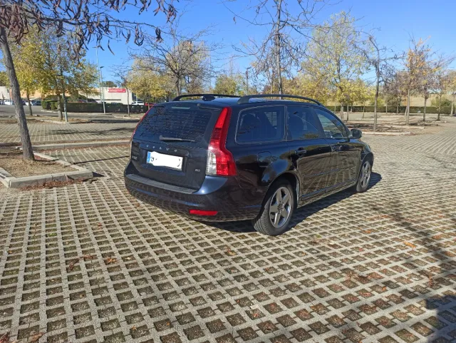 Volvo V50 año 2008 sólo 175000 km etiqueta C