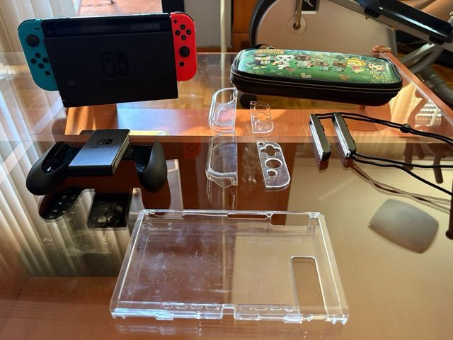Nintendo Switch + 7 Juegos