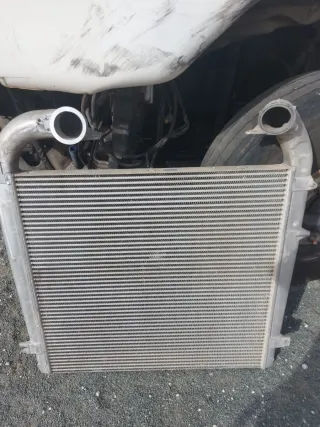 Intercooler y radiador Scania R580 R520 R450 R490