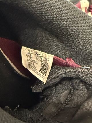 Zapatillas Nike Burdeos/Crema Talla 44.5