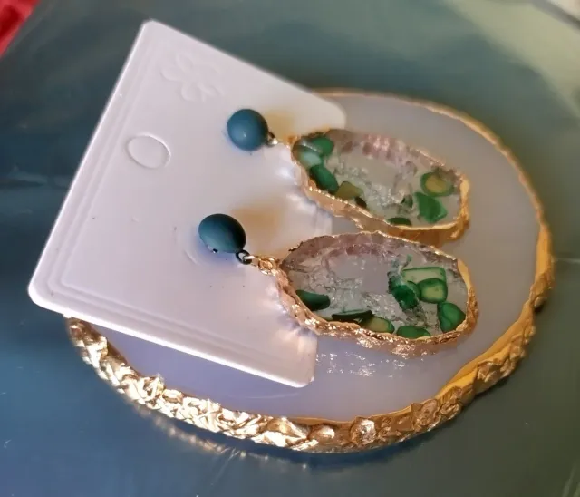 Pendientes Resina Geoda Dorados y Verdes