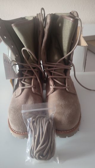 Botas altas ,impermeables talla 43