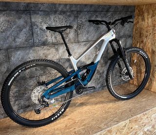 Cannondale Jekyll carbon 2 talla M 2024