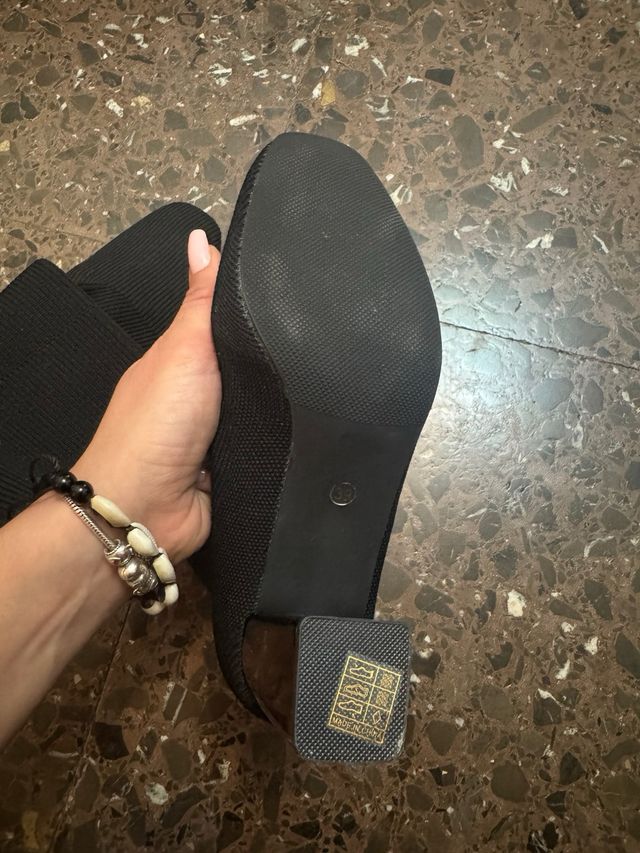 Botines negros tacón