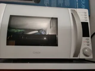 Microondas Candy Blanco.