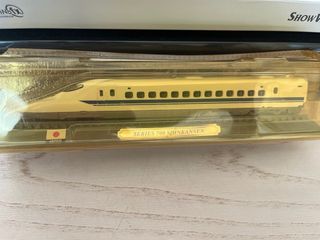 Modellini di treni in scatola. Il lotto completo è In vendita