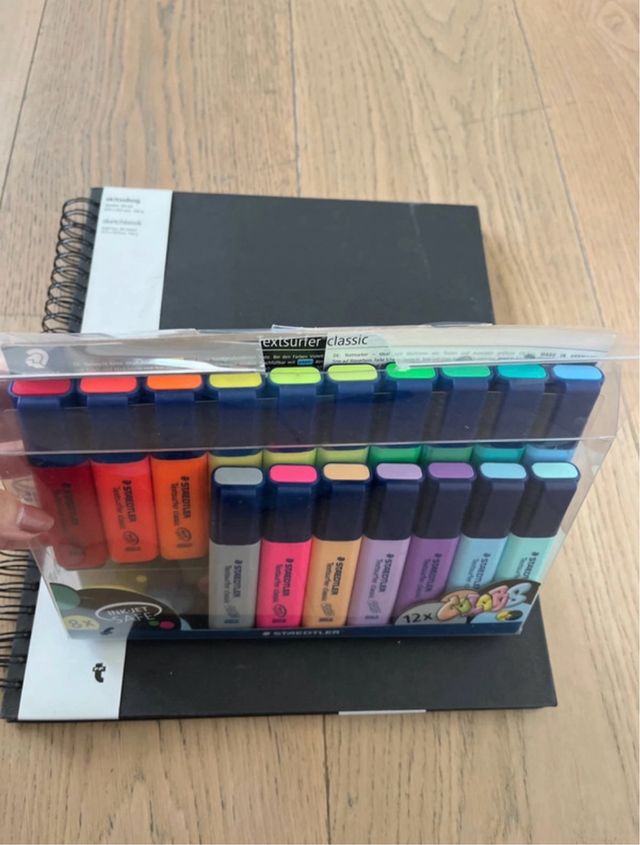 Album da disegno e pennarelli Staedtler