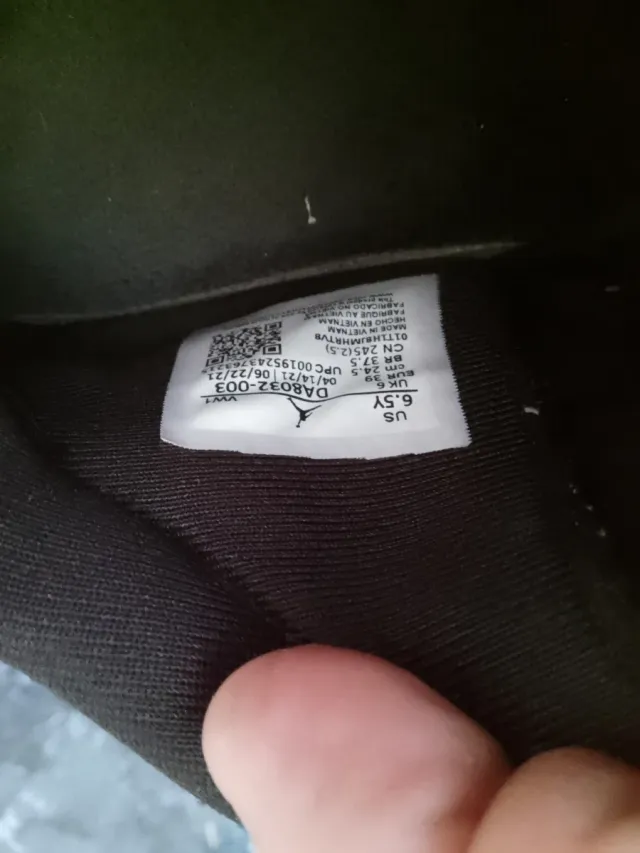 Zapatillas Jordan Negras Talla 39