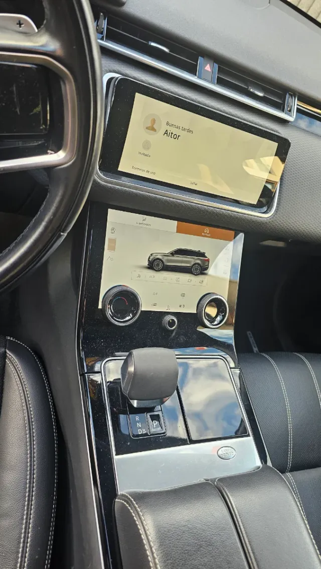 Land Rover Range Rover Velar 2021