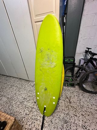 Tabla de surf Olaian 6’ – 40 L 3 quillas