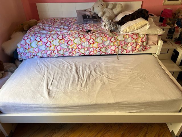 Cama nido juvenil lacada blanca.