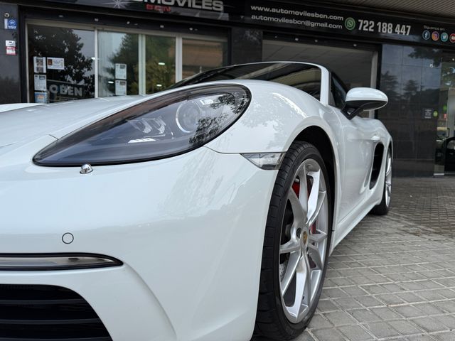 Porsche 718 Boxster S 2017