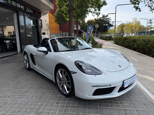 Porsche 718 Boxster S 2017