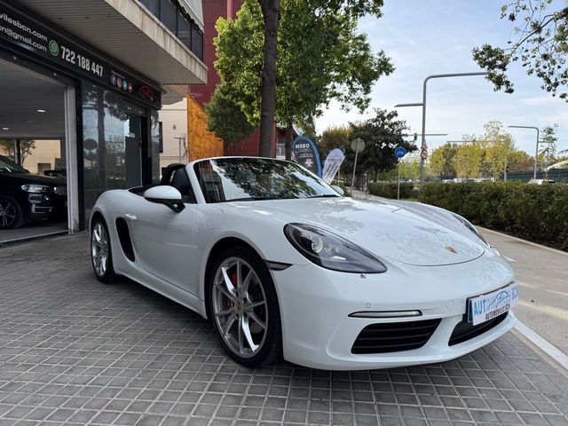 Porsche 718 Boxster S 2017