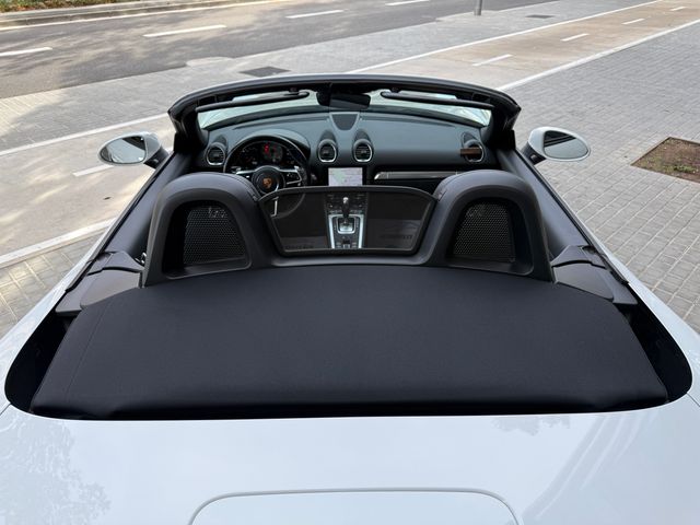 Porsche 718 Boxster S 2017