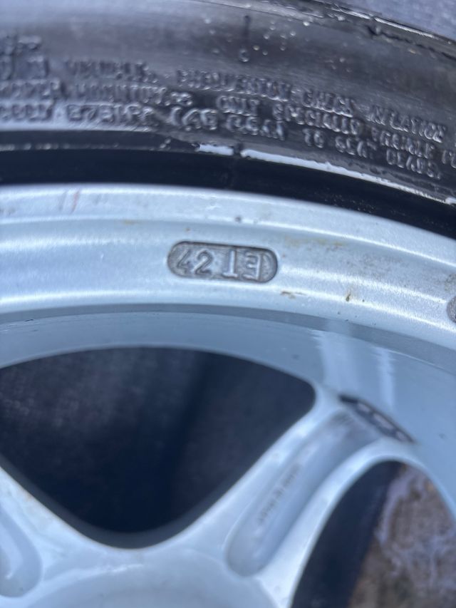 Llanta OZ 18 225/35Z