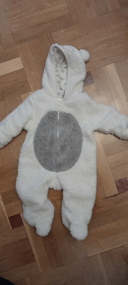 Buzo polar de bebé ovejita