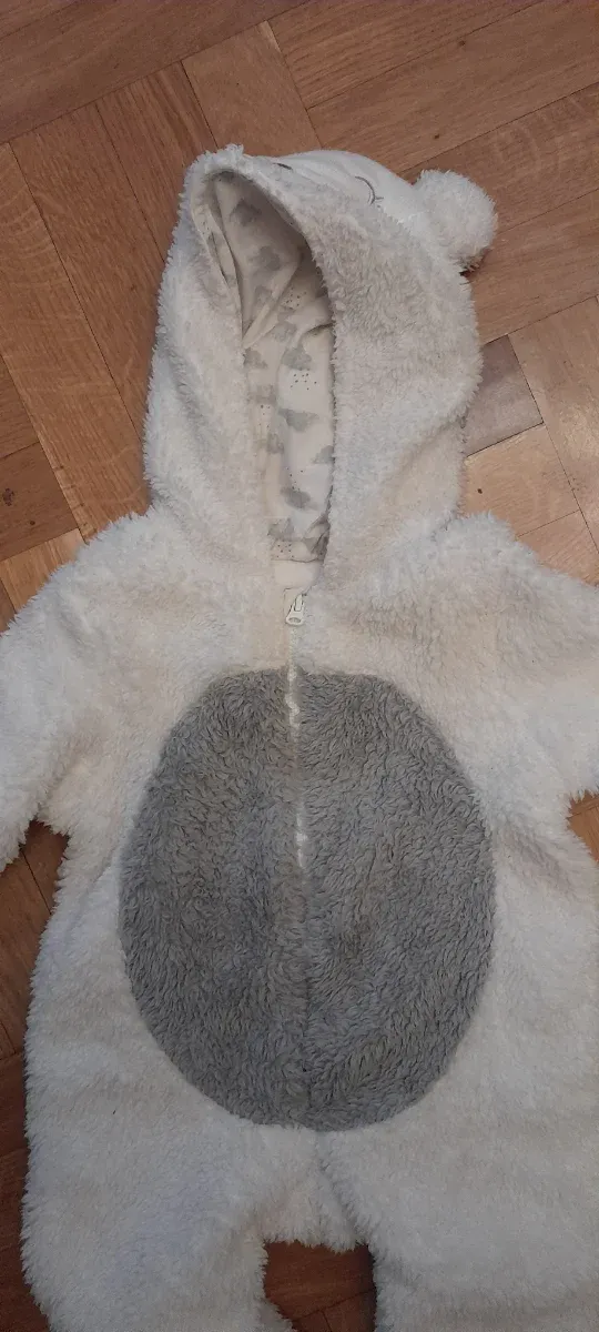 Buzo polar de bebé ovejita